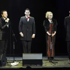 Zdjęcie Kabaret Pod Wyrwigroszem 16