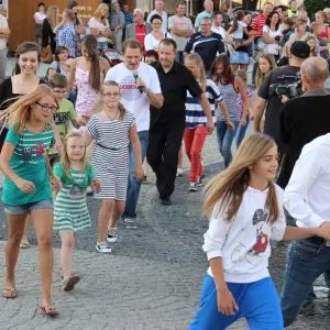 Zdjęcie w rytmie walca i tańców regionu sieradzkiego 6