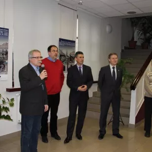 Zdjęcie "ŚREDNIOWIECZNY I NOWOŻYTNY RYNEK W SIERADZU w świetle ratowniczych badań archeologicznych" 7