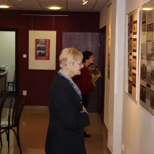 Zdjęcie Otwarcie wystawy pocztówek i kart telefonicznych 1